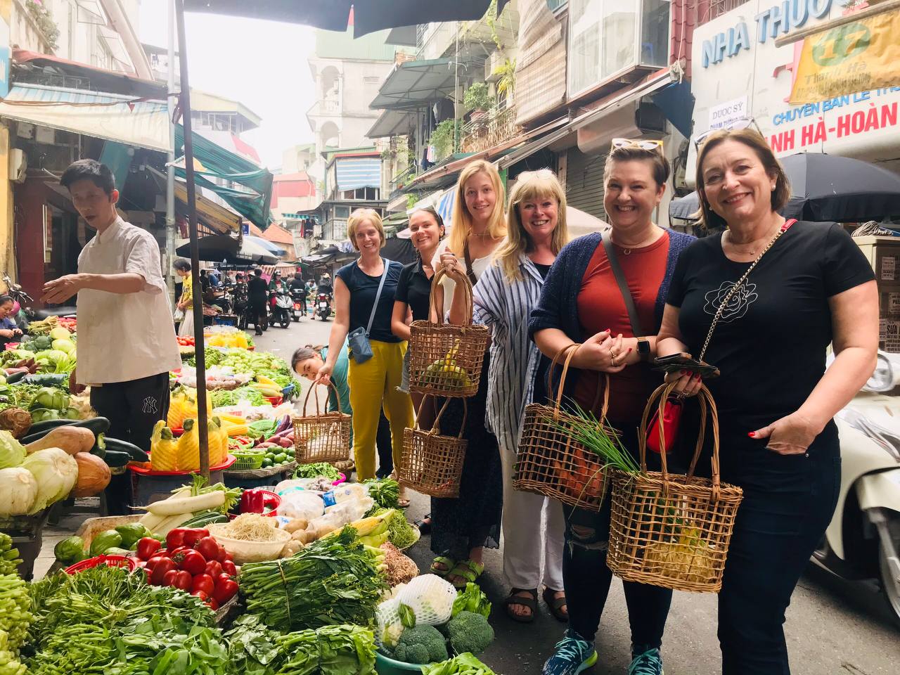 best cooking class tour in hanoi